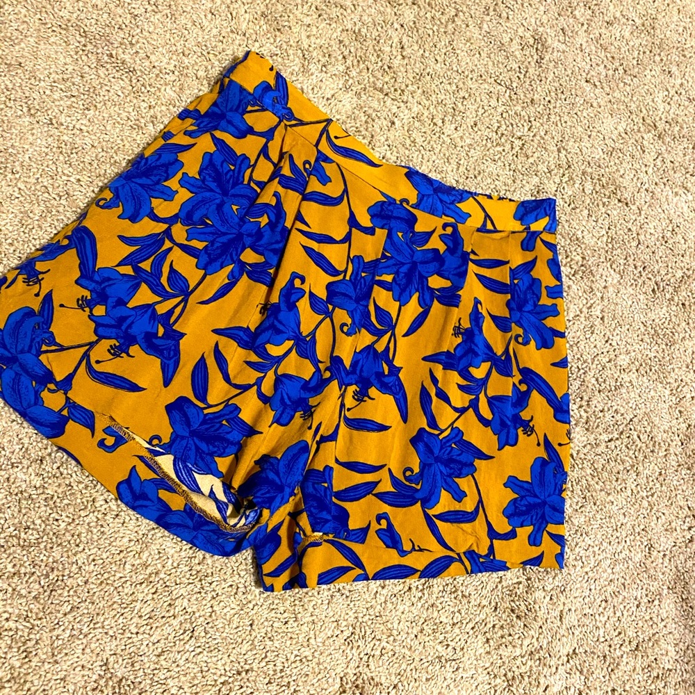 Floral dress shorts